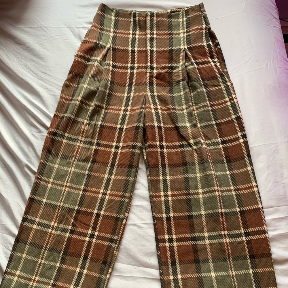 Women’s Plaid Flare Pants